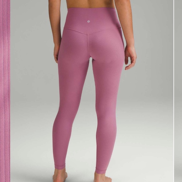 Lululemon Align Ribbed High-Rise Pant 28"
Velvet Dust - Picture 4 of 8